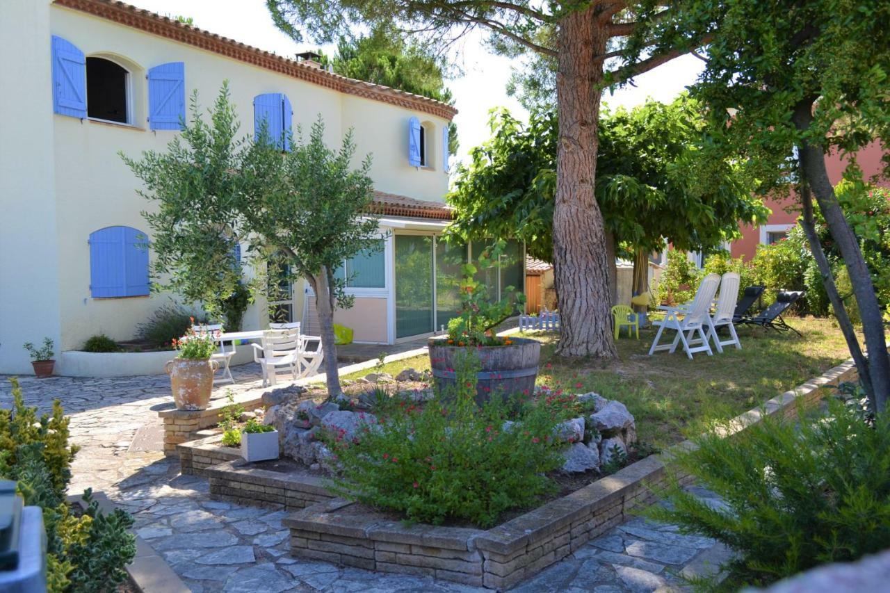 La Perle De Ceylan Hotel Montagnac  Luaran gambar